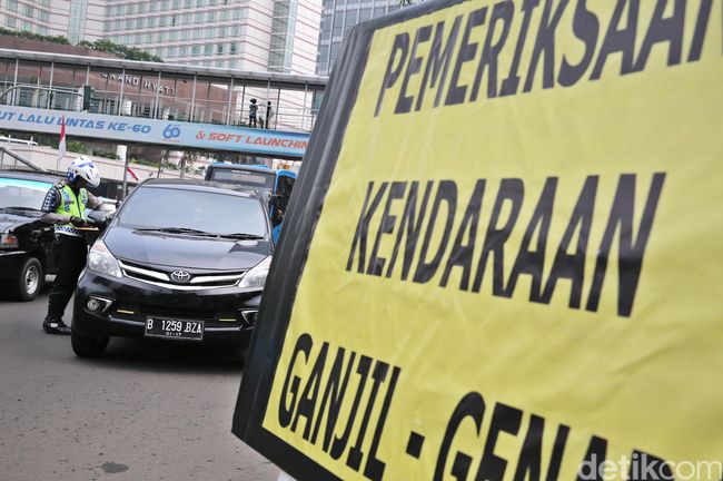 Hari ini Jadwal Ganjil-Genap di Jakarta Dimulai Pukul 06.00 WIB Hari ini Jadwal Ganjil-Genap di Jakarta Dimulai Pukul 06.00 WIB