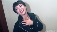 Anak Sudah 2, Nirina Zubir Masih Cute