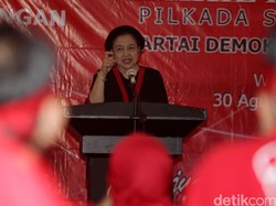 Megawati Singgung Partai yang Punya TV dan Koran: Rankingnya Naik?