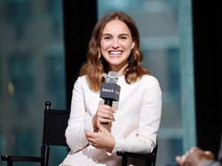 Natalie Portman Curhat Digaji 3x Lebih Kecil, Ini Kata Ashton Kutcher
