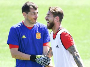 Casillas Tak Dipanggil Spanyol, Ramos Kaget