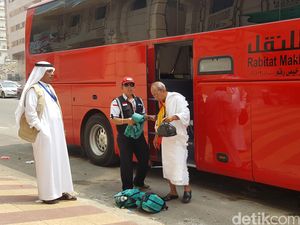 Cerita Jemaah Usai Naik Bus Upgrade dari Jeddah ke Makkah