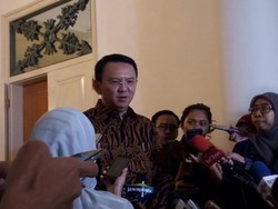 Ahok: Kalau Pilih Saya Rugi, Pilih yang Lebih Hebat Dong!