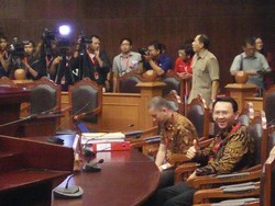 Tiba di MK, Ahok Siap Jalani Sidang Gugatan UU Pilkada
