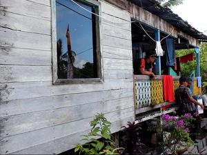 Ada Bekas Istana di Karimata Nan Terpencil