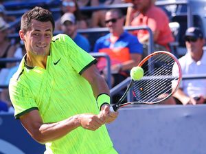 Kontroversi Lagi dari Tomic: Maki Penonton dengan Kata-Kata Kotor Kontroversi Lagi dari Tomic: Maki Penonton dengan Kata-Kata Kotor