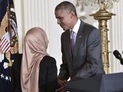 Hijabers Ini Akhirnya Bertemu Obama Pasca Kirim Surat karena Islamophobia