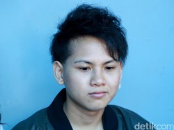Pernah Dianggap Pria, Kini Penampilan Istri Aming Cantik Pake Banget