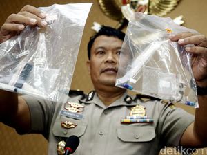 Polisi Pastikan Kristal di Rumah Gatot Brajamusti Positif Sabu