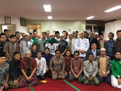 Melek Laman Digital di Tanah Rantau, Catatan Road Show Jihad Selfie di Korsel