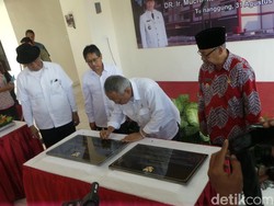 Menteri PUPR Basuki Resmikan Rusunawa di Temanggung