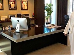 Sheik Dubai Melakukan Sidak dan Memergoki Kantor Melompong