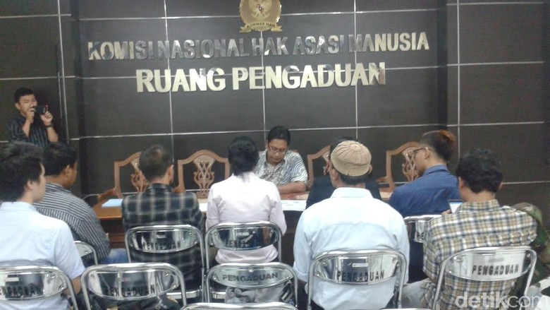 Pak Ahok, Eks Karyawan TransJ Mengadu ke Komnas HAM Pak Ahok, Eks Karyawan TransJ Mengadu ke Komnas HAM