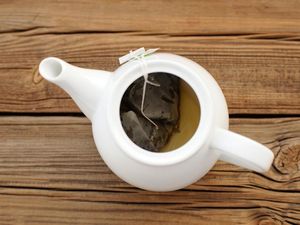 Banyak yang Nggak Sadar! 3 Ciri Teh Basi yang Sering Dianggap Sepele