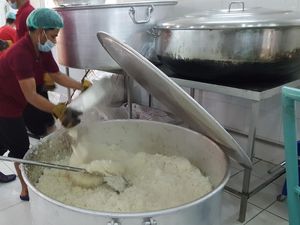 Pengusaha Katering Putar Otak Bertahan Hidup di Tengah Corona