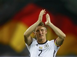 Timnas Jerman Bapuk, Schweinsteiger Salahkan Guardiola