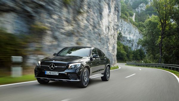 Mercedes-AMG Kenalkan GLC43