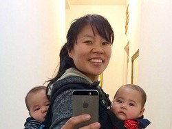 Kecam Wanita yang Aborsi Demi Karier, Ibu Pamer Foto Menyusui Bayi Sambil Kerja