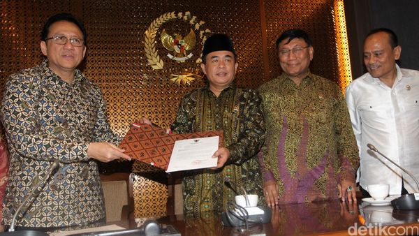 Irman Gusman Bertemu Ketua DPR Ade Komarudin