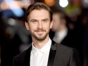 Dan Stevens Lolos Audisi Beauty and the Beast Gara-gara Istri Dan Stevens Lolos Audisi Beauty and the Beast Gara-gara Istri