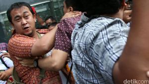Kericuhan Usai Sidang Vonis Marudut