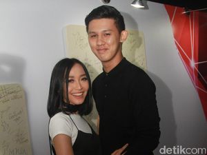 Rini Wulandari Dan Jevin Julian Makin Lengket Aja