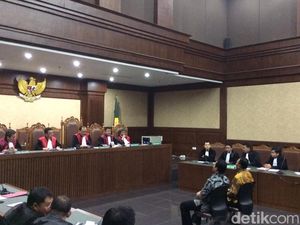 Beri Janji ke Kajati DKI, 2 Pejabat PT Brantas Dihukum 2,5 dan 3 Tahun Penjara