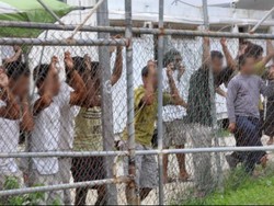 Pensiunan Hakim Australia Bersedia Tukar Tempat dengan Pengungsi