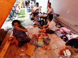 Ahok ke Warga Rawajati: Kita Tawarkan yang Terbaik di Rusun Marunda