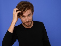 Diadopsi, Dan Stevens Tak Ingin Cari Tahu Soal Orangtua Kandung