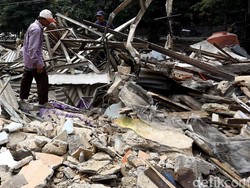 Kehidupan Pemulung Paku Makin Semrawut di Tengah Pandemi Corona
