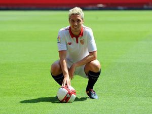 Guardiola Mau Nasri Tetap di City