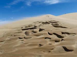 Gurun Pasir yang Bisa Bernyanyi di Kazakhstan