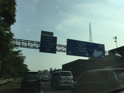 Ada Pemadatan Aspal di Tol Jagorawi, Arah Jakarta Macet 6 KM