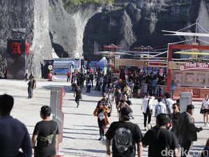 Gate Dibuka, Ratusan Orang Geruduk Soundrenaline 2016