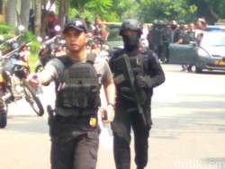 Saksi Sempat Dengar Letusan Tembakan di Rumah Korban yang Disandera Perampok