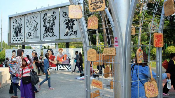 Potret Taman Pandang Istana yang Unik di Jakarta