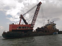 Pengangkatan Bangkai KM Wihan Sejahtera Hampir Rampung