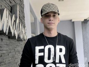 Stefan William Gaungkan Gerakan Peduli Bumi Lewat Home Token