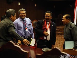 Natabaya Bersaksi di Uji Materi Hakim Agung Non Karier