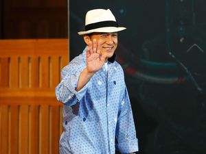 Jackie Chan Buka Suara Soal Kabar Terinfeksi Virus Corona