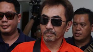 Gatot Brajamusti Diperiksa Resmob Polda