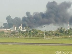 Gedung Dekat Bandara Soekarno-Hatta Terbakar, Tak Ganggu Penerbangan
