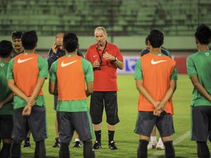 Indonesia Ujicoba dengan Myanmar dan Vietnam, Ini Target Alfred Riedl