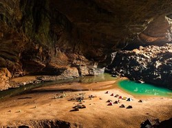 4 Destinasi Petualangan di Luar Negeri Bareng Sobat Karib