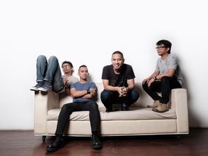 Ini Dia Video 360 The Rain, Terlatih Patah Hati