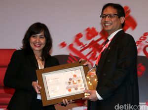 BPJS Ketenagakerjaan Raih Best Empleyer Award 2016