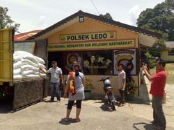 1 Truk Gula Pasir Selundupan dari Malaysia Diamankan Polisi di Bengkayang