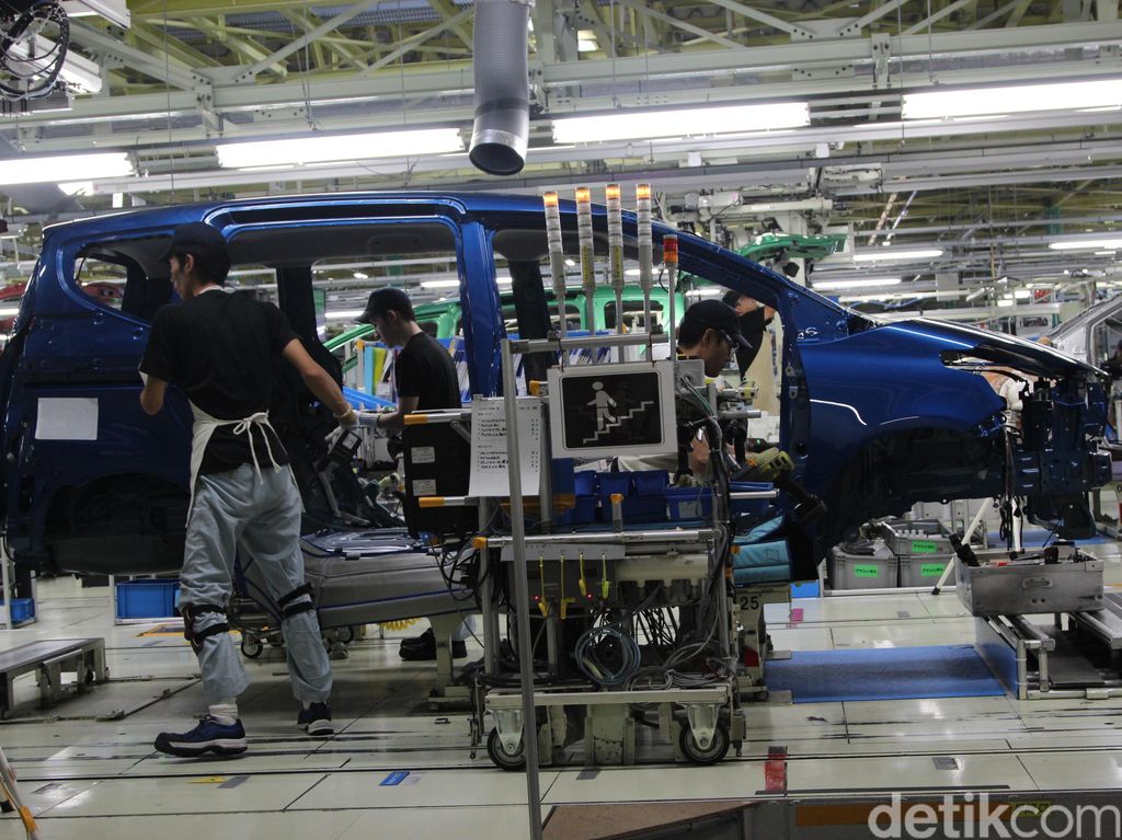 Dunia Krisis Chip Semikonduktor, Harga Motor dan Mobil Produksi Astra Naik? Dunia Krisis Chip Semikonduktor, Harga Motor dan Mobil Produksi Astra Naik?