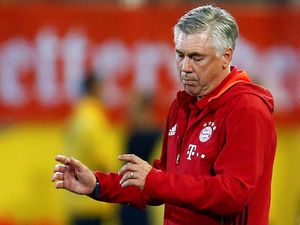 Tunjuk Ancelotti, Bayern Dinilai Salah